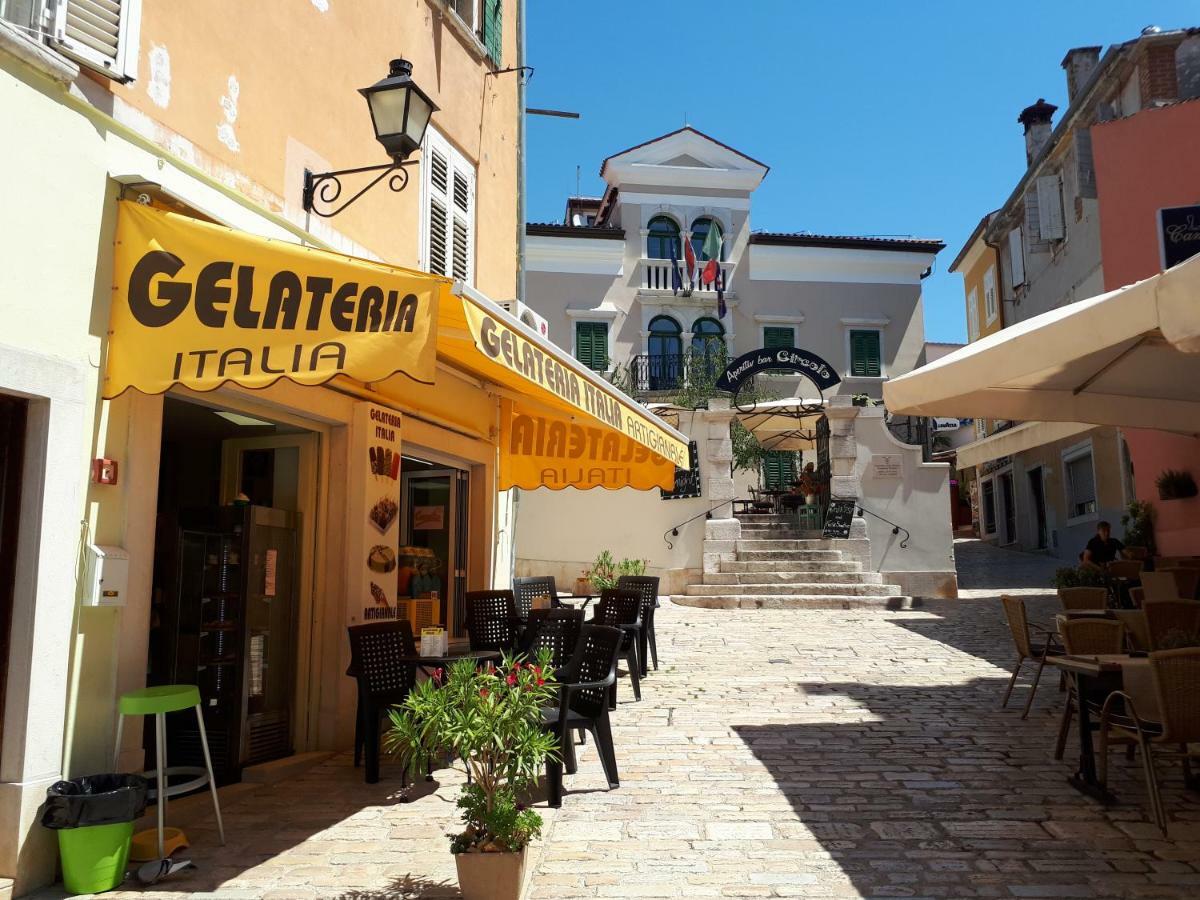 Zen Studio In Center Of Rovinj Luaran gambar